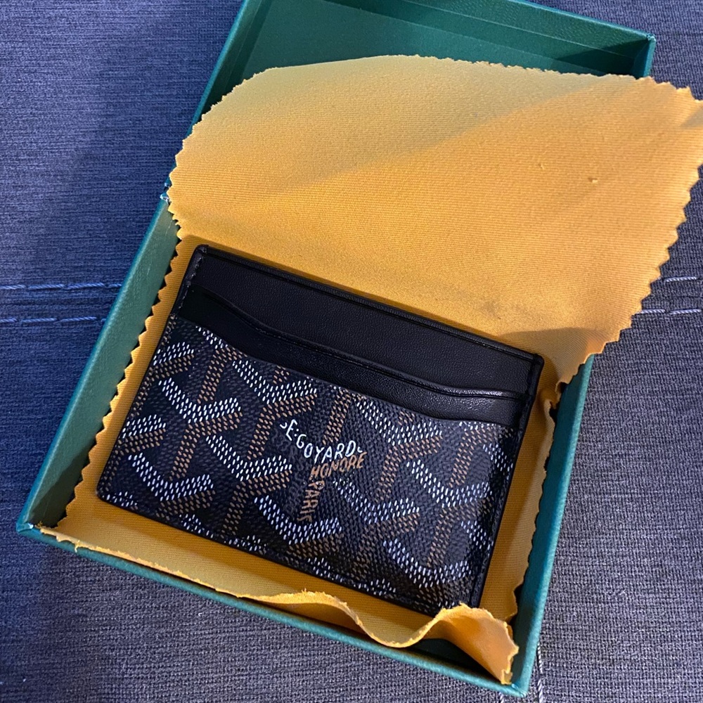 Goyard Saint Sulpice, sleek and slim card wallet.